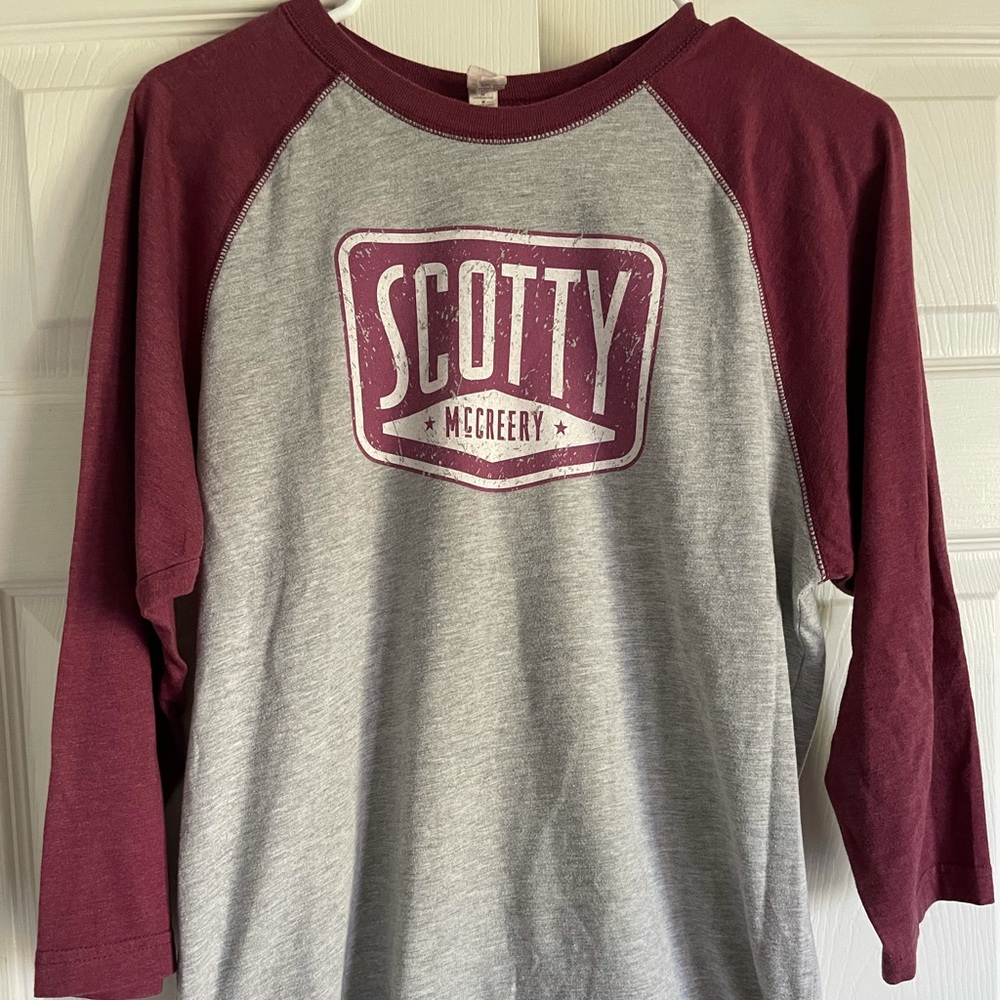 Scotty Mcreery concert tee